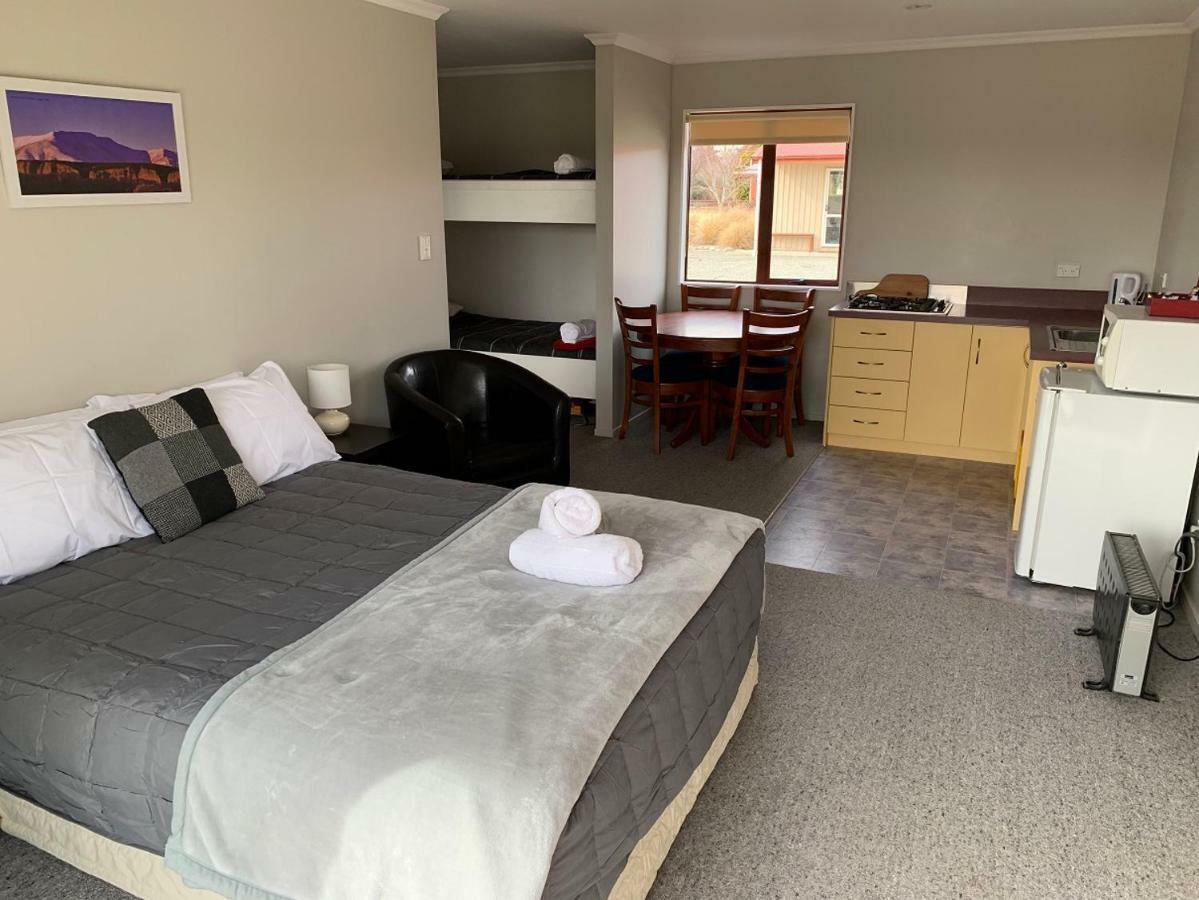 Ranfurly Holiday Park & Motels Экстерьер фото